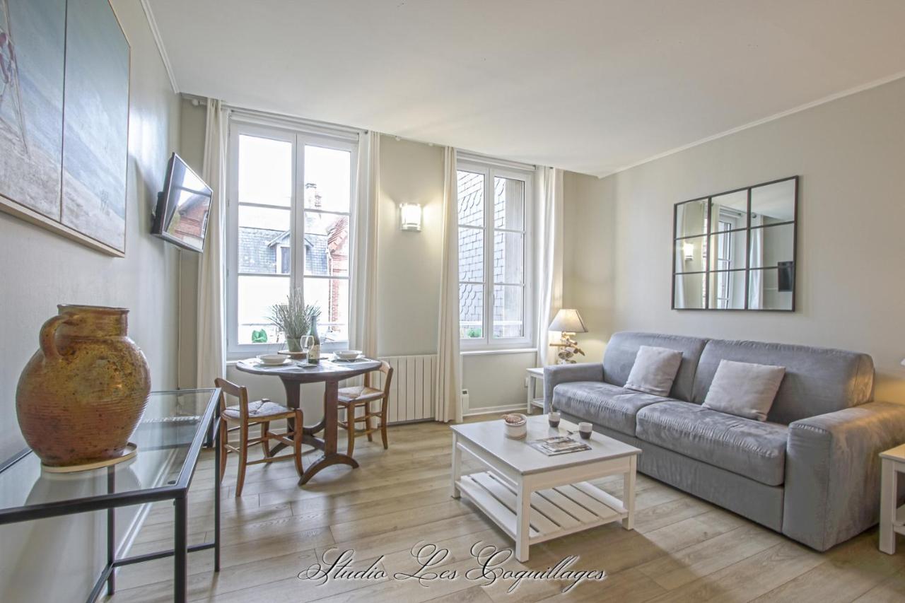 La Venelle Du Bassin Daire Honfleur Dış mekan fotoğraf
